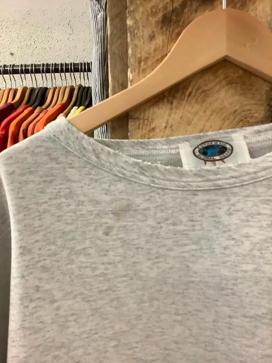 Vintage Old Dutch Grey Crewneck - Picture 3 of 3